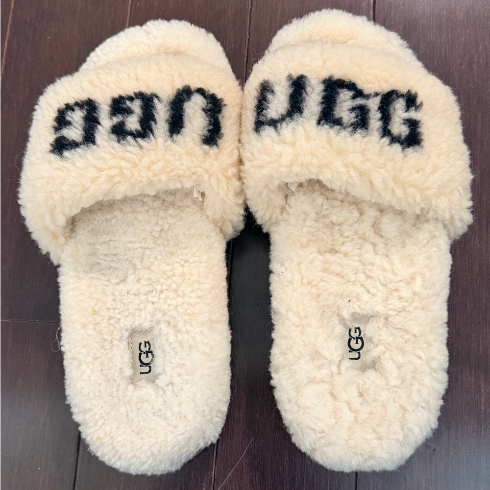 UGG Cream Fuzzy Slides